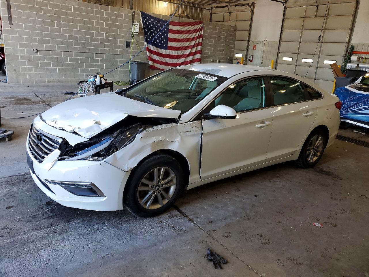 5NPE24AF8FH000947 · 2015 HYUNDAI SONATA