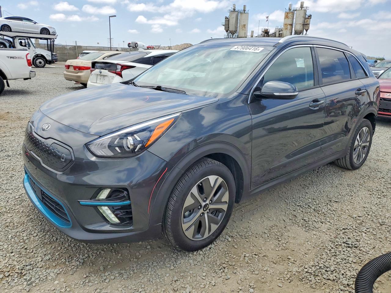 KNDCC3LG8L5070593 · 2020 KIA NIRO