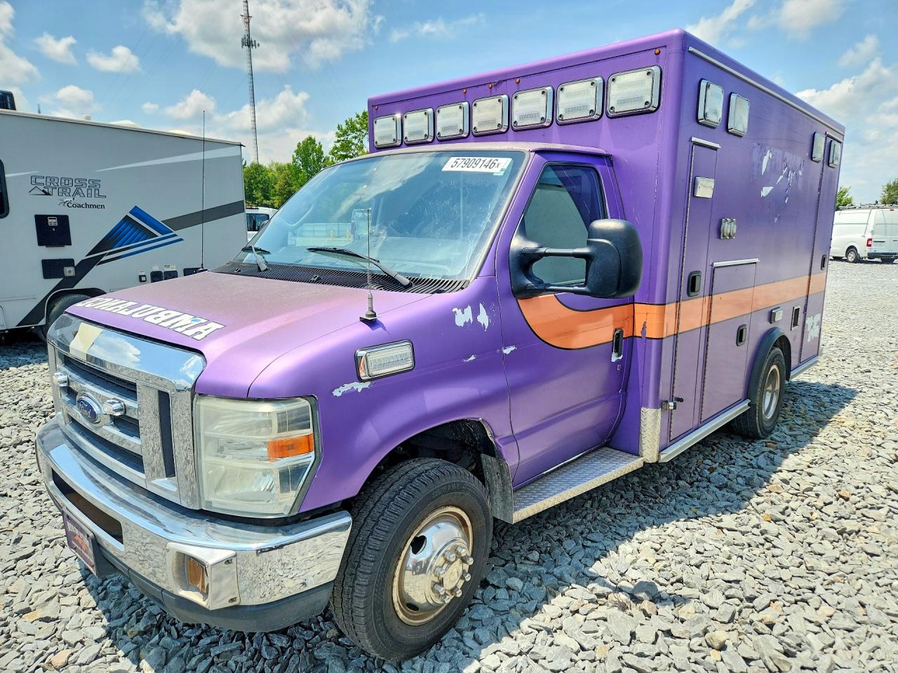 1FDWE3FS0JDC23229 · 2018 FORD ECONOLINE
