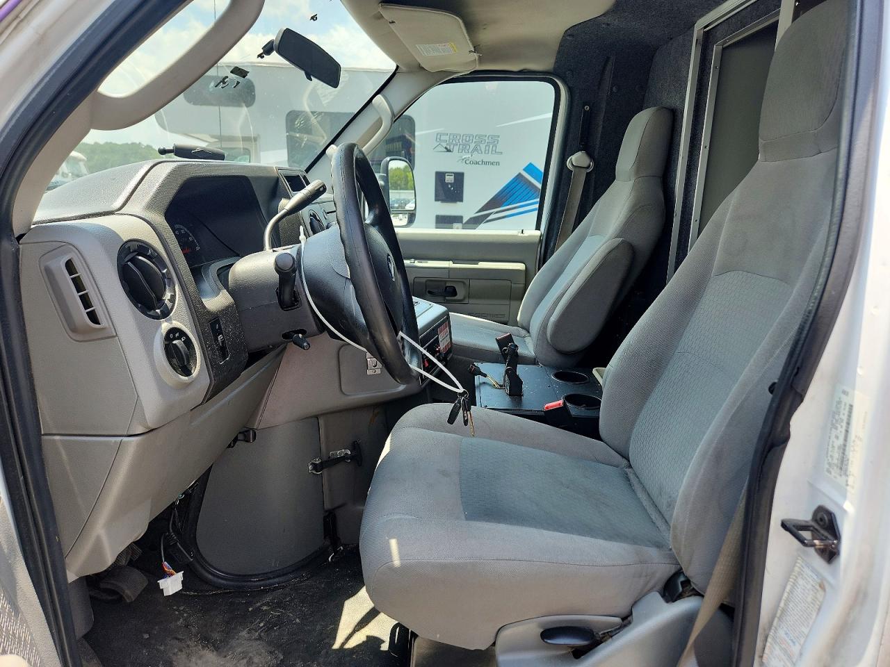 1FDWE3FS0JDC23229 · 2018 FORD ECONOLINE · 7/13