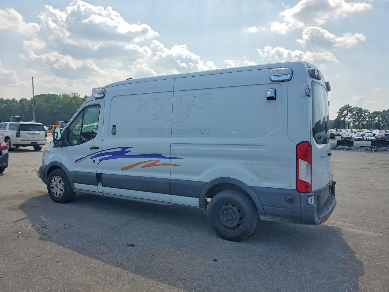1FDYR2CM5HKA57311 · 2017 FORD TRANSIT · 2/13
