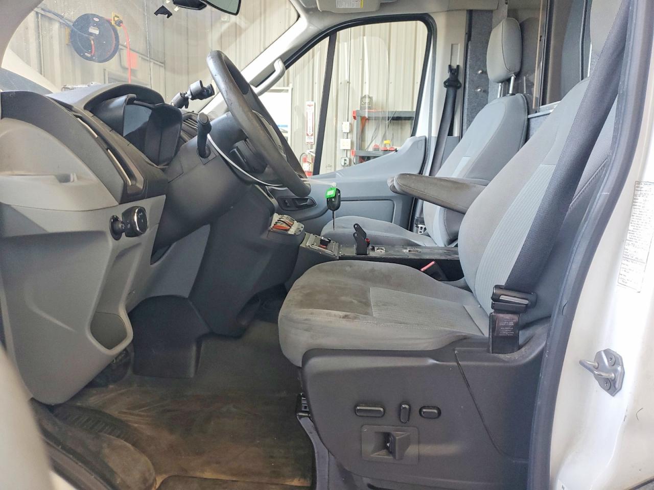 1FDYR2CM5HKA57311 · 2017 FORD TRANSIT · 7/13