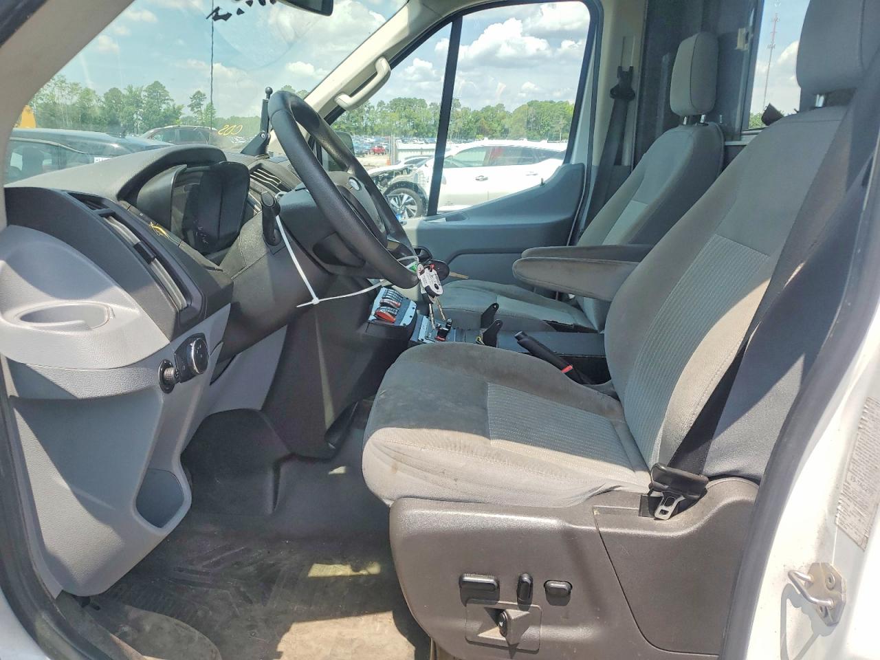 1FDYR2CM2KKA63087 · 2019 FORD TRANSIT · 7/13