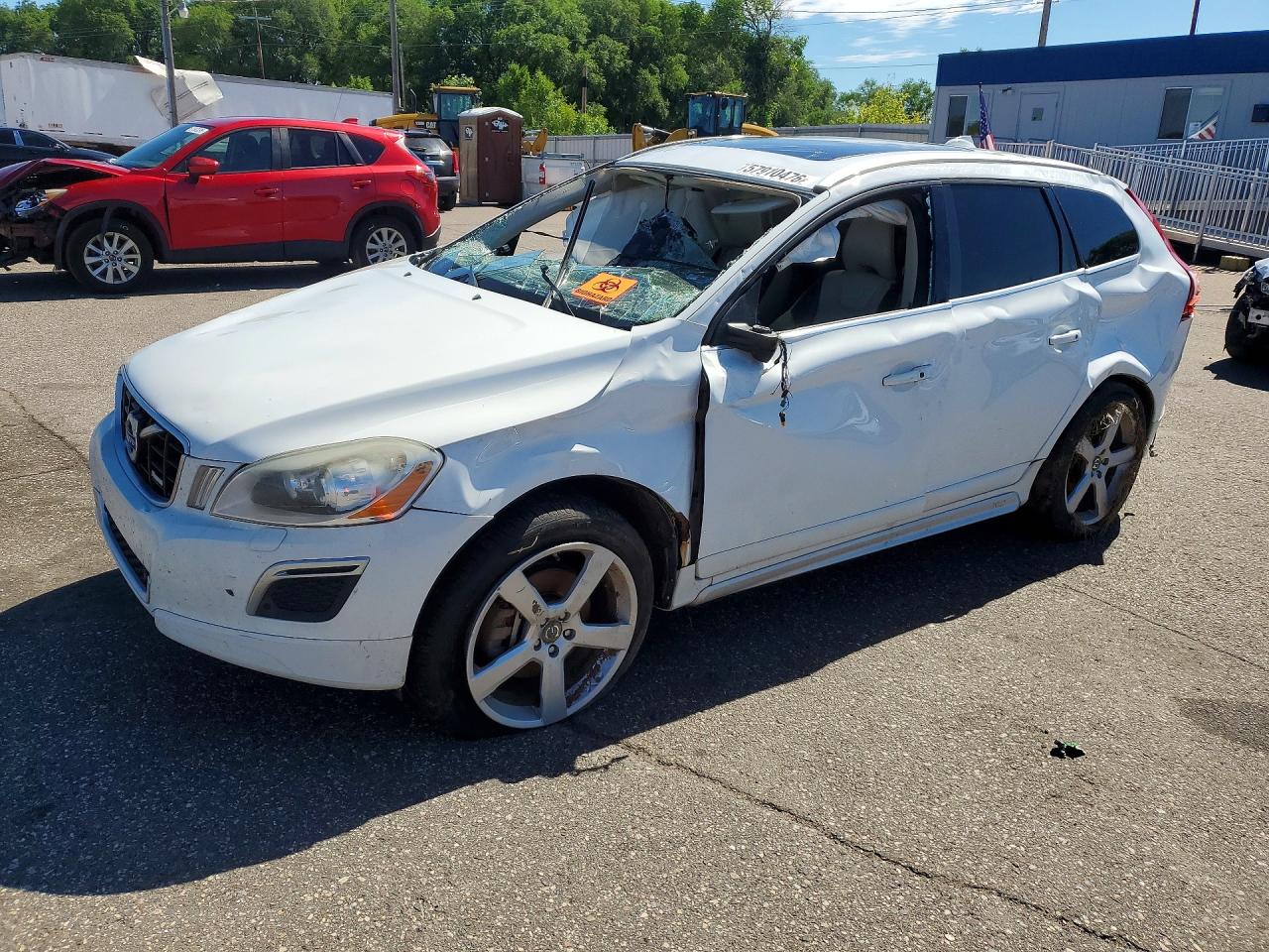 YV4952DL4B2213966 · 2011 VOLVO XC60