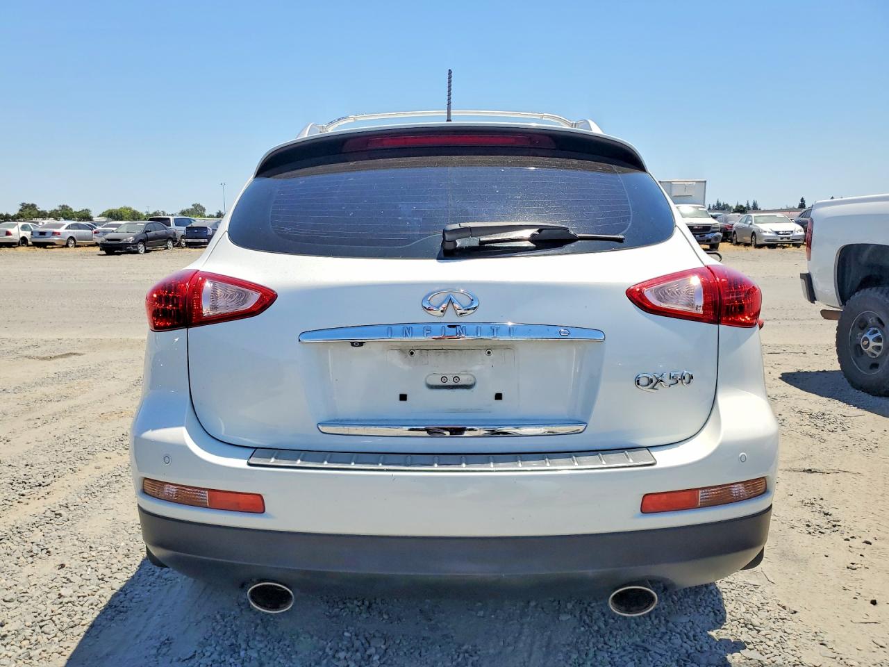 JN1BJ0HRXFM773894 · 2015 INFINITI QX50 · 6/14