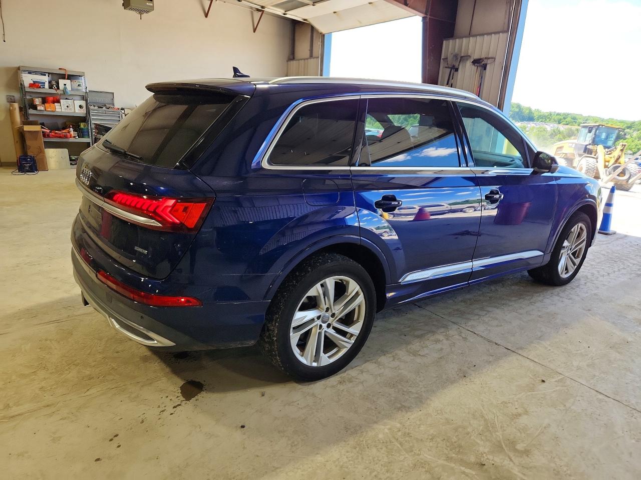 WA1LXAF73LD000164 · 2020 AUDI Q7 · 3/13