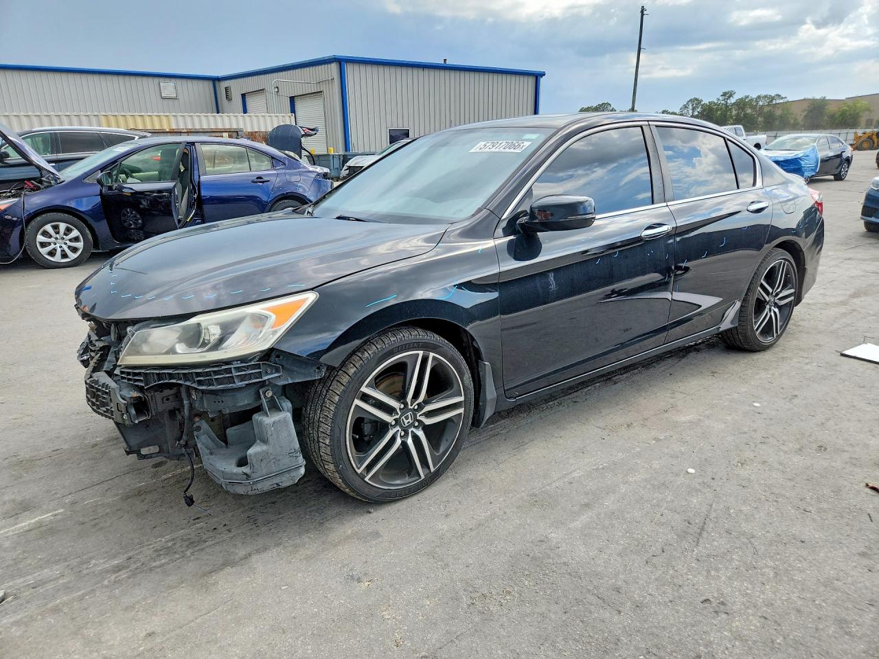 1HGCR2F86GA014308 · 2016 HONDA ACCORD