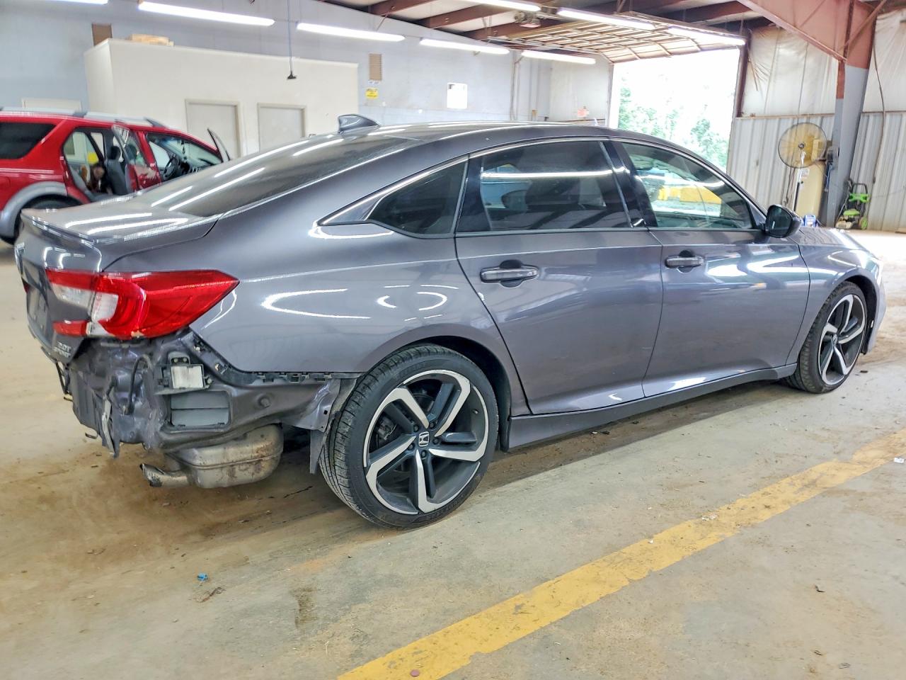 1HGCV2F31KA013785 · 2019 HONDA ACCORD · 3/12
