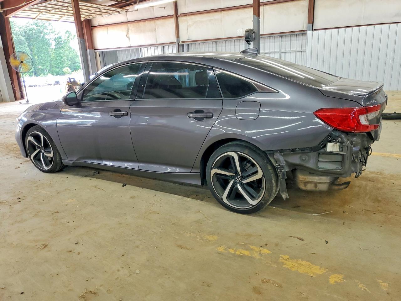 1HGCV2F31KA013785 · 2019 HONDA ACCORD · 2/12