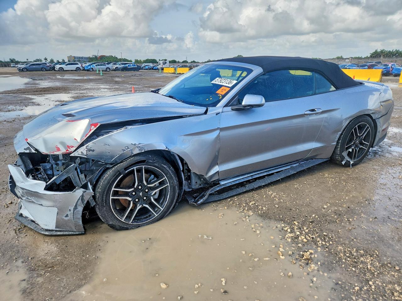 1FATP8UHXN5107578 · 2022 FORD MUSTANG