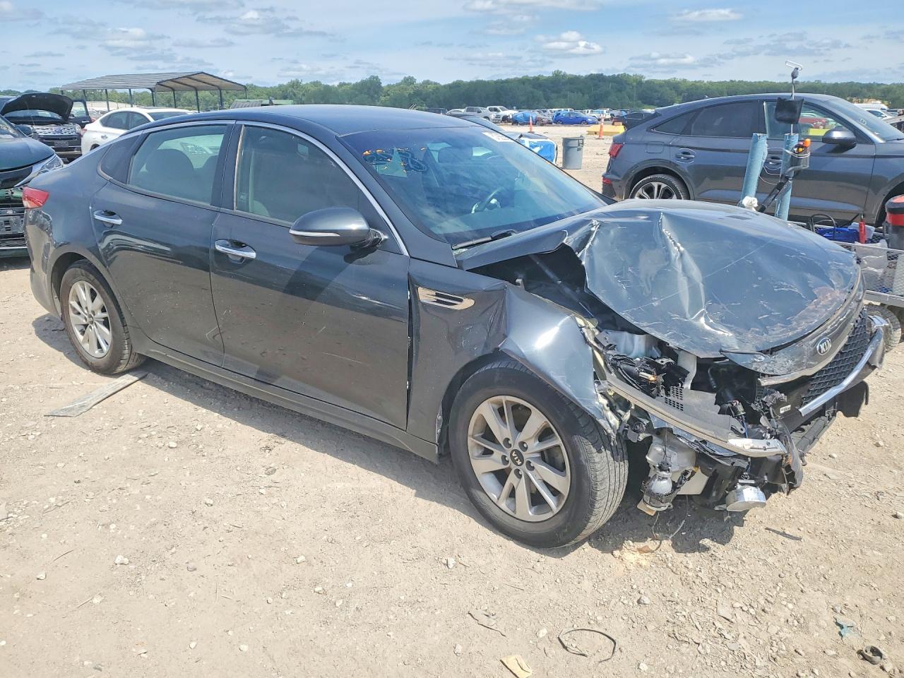 KNAGT4L33G5084196 · 2016 KIA OPTIMA · 4/13