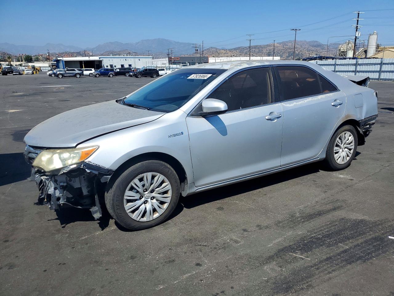 4T1BD1FK1CU055867 · 2012 TOYOTA CAMRY HYBRID