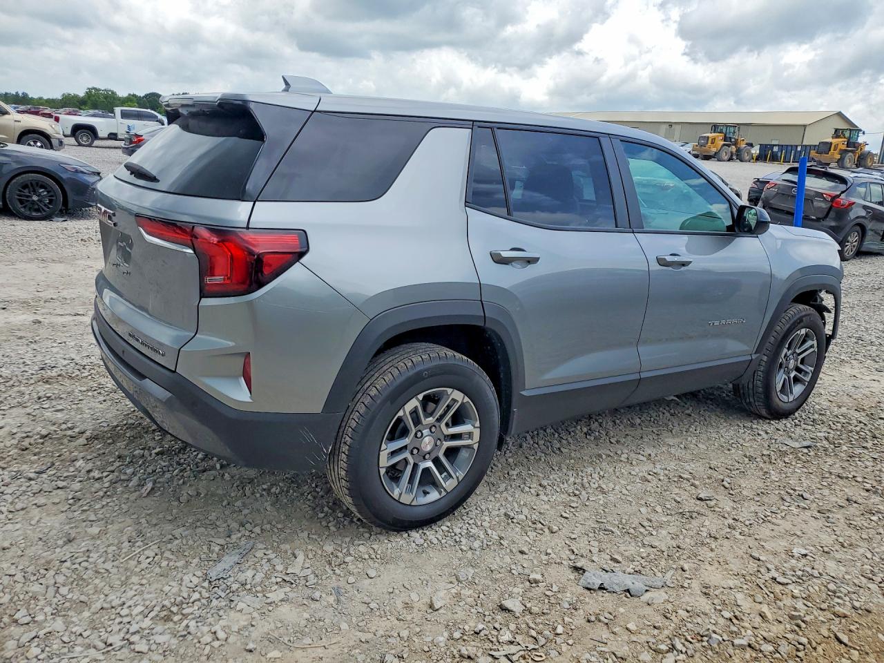3GKALMEG1TL128395 · 2026 GMC TERRAIN · 3/14