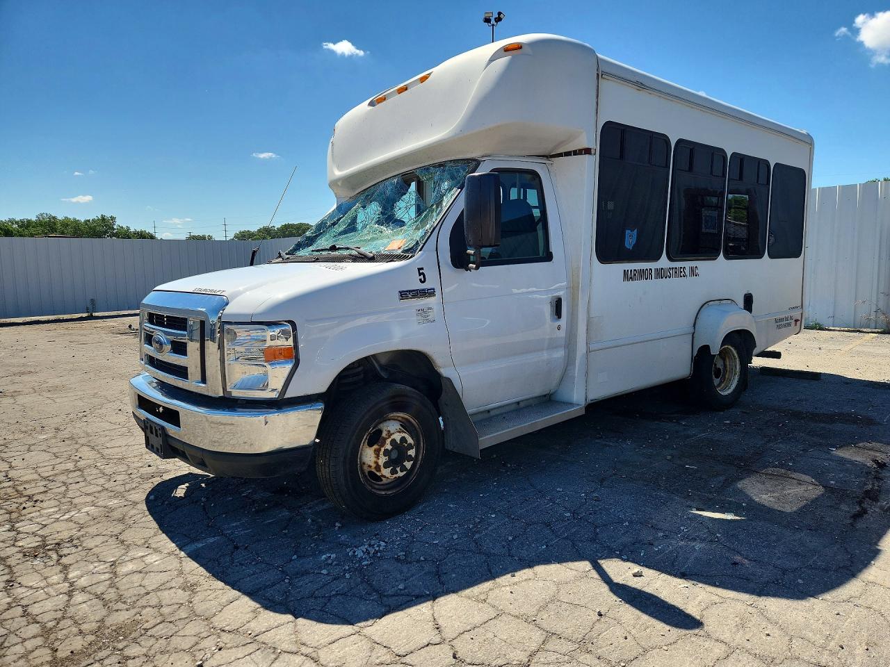 2017 FORD E350