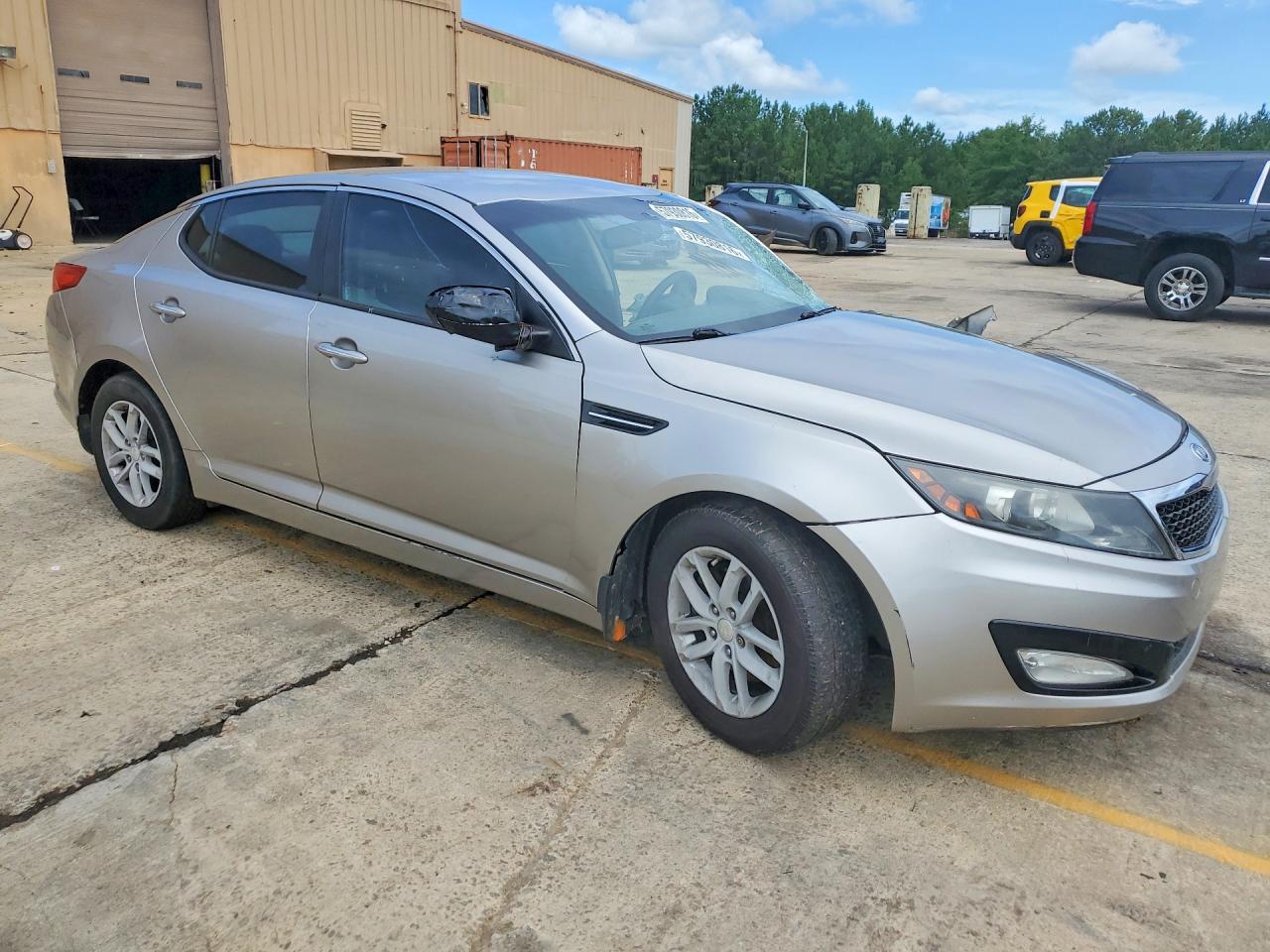 KNAGM4A71C5276715 · 2012 KIA OPTIMA · 4/12