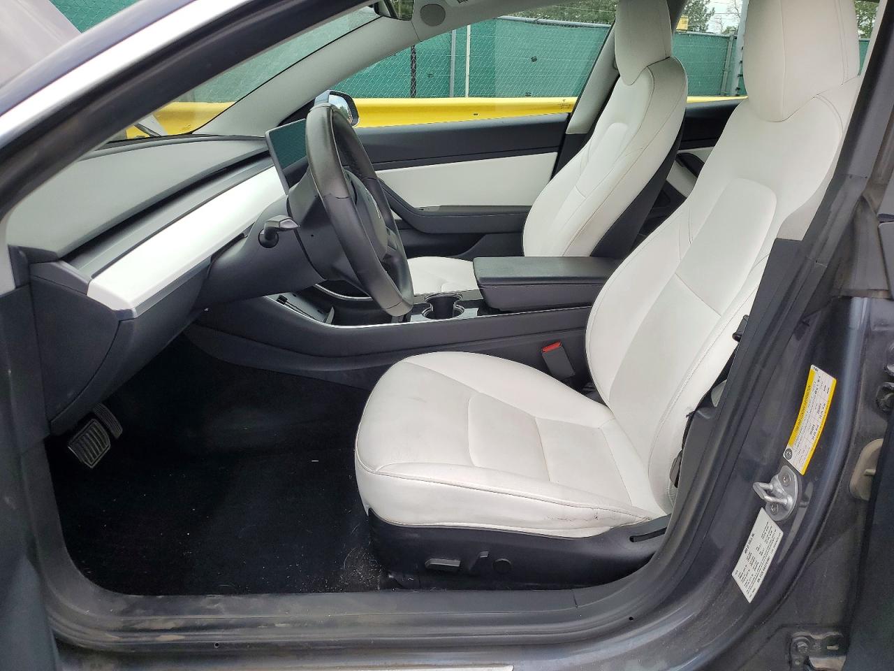 5YJ3E1EA1LF614941 · 2020 TESLA MODEL 3 · 7/12