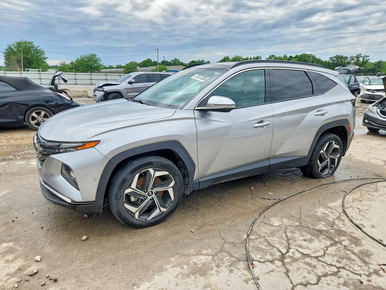 2022 HYUNDAI TUCSON