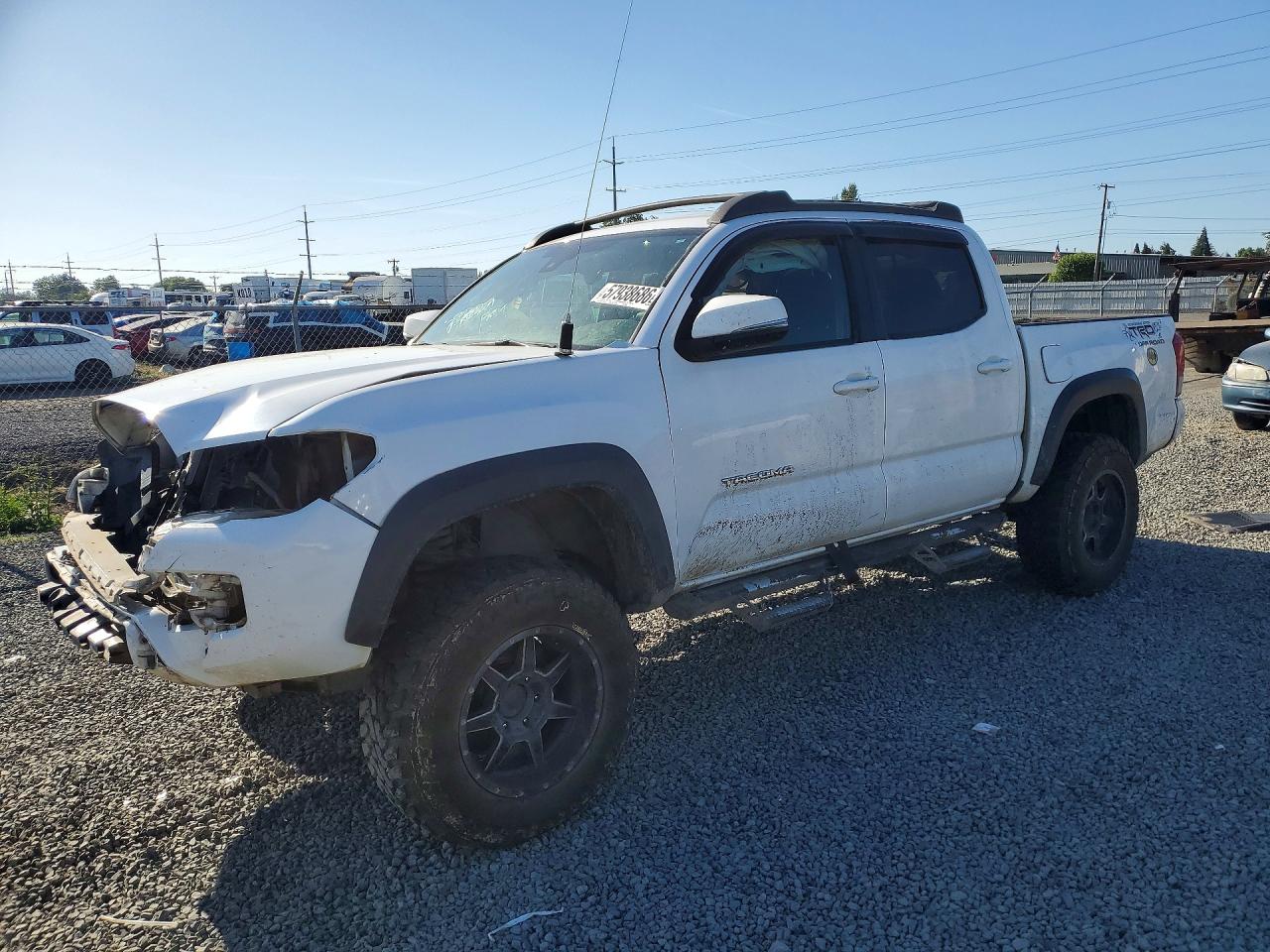 3TMCZ5AN3JM186884 · 2018 TOYOTA TACOMA