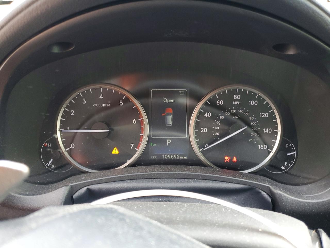 JTJYARBZ9J2101900 · 2018 LEXUS NX 300 · 9/13