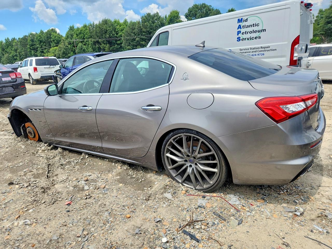ZAM57XSS4J1304934 · 2018 MASERATI GHIBLI · 2/12