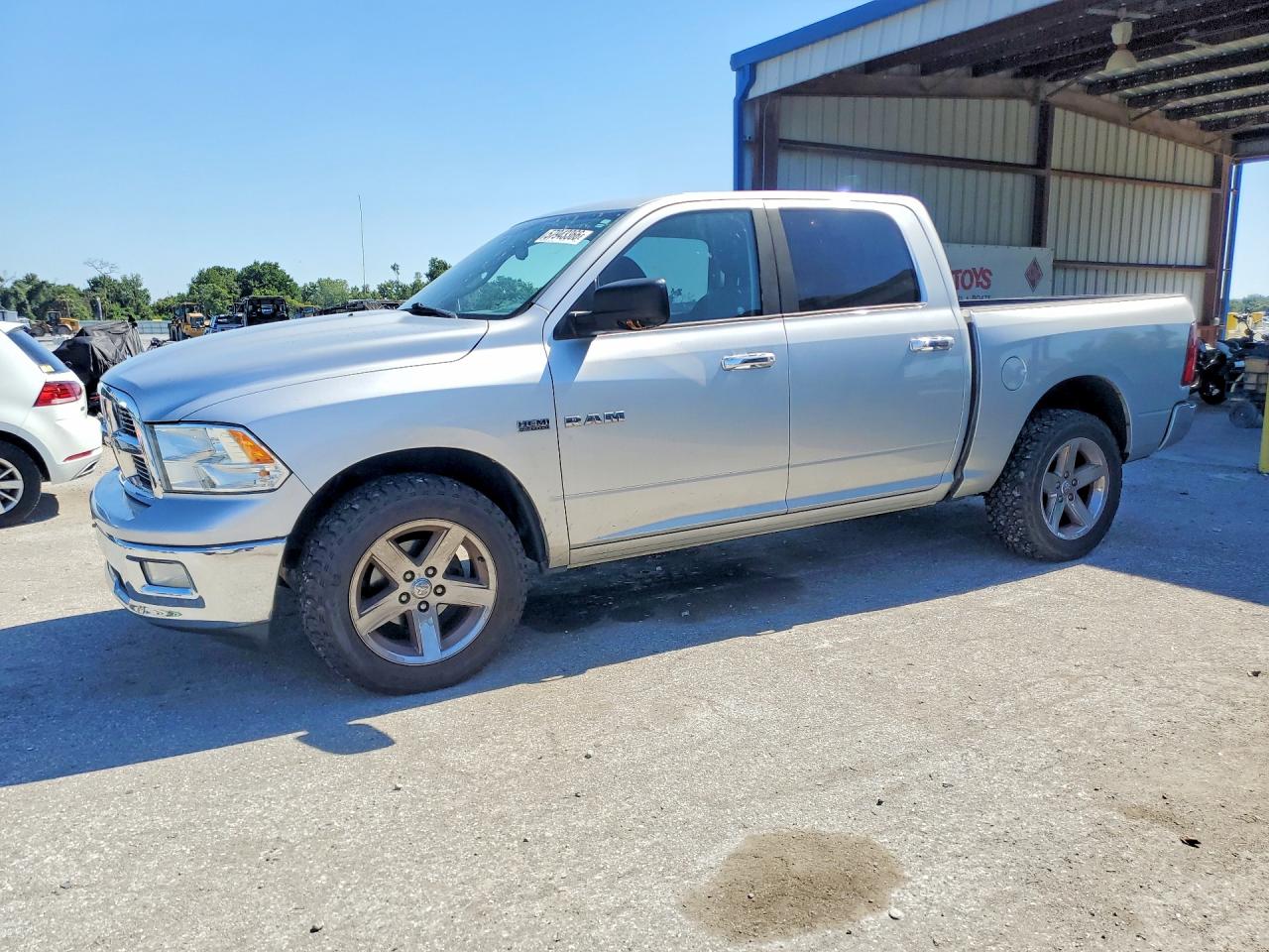 2010 DODGE RAM 1500