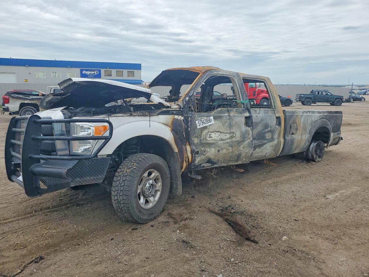 1FT8W3BT4GED23975 · 2016 FORD F350