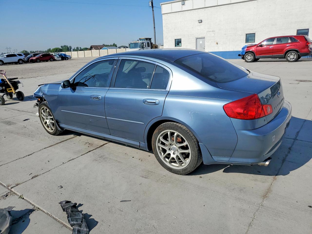 JNKCV51E26M515605 · 2006 INFINITI G35 · 2/13