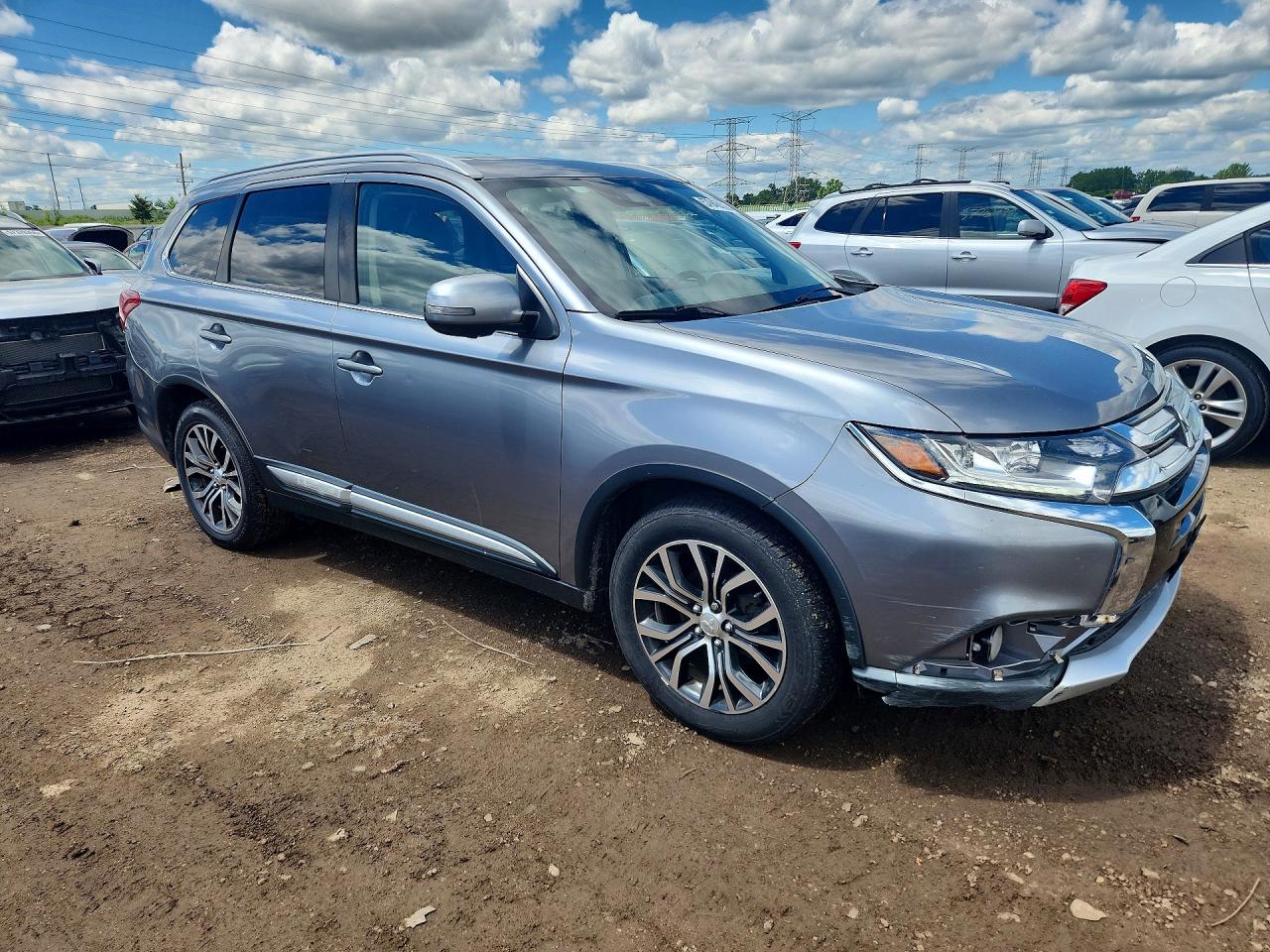 JA4AD3A32HZ070846 · 2017 MITSUBISHI OUTLANDER · 4/13