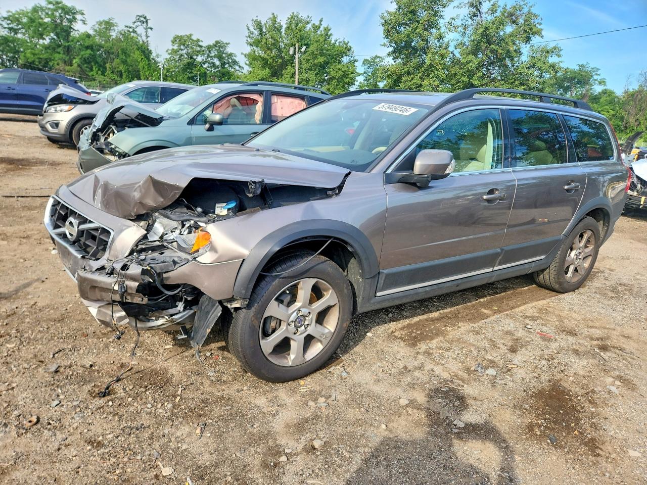 YV4982BZ4A1091953 · 2010 VOLVO XC70