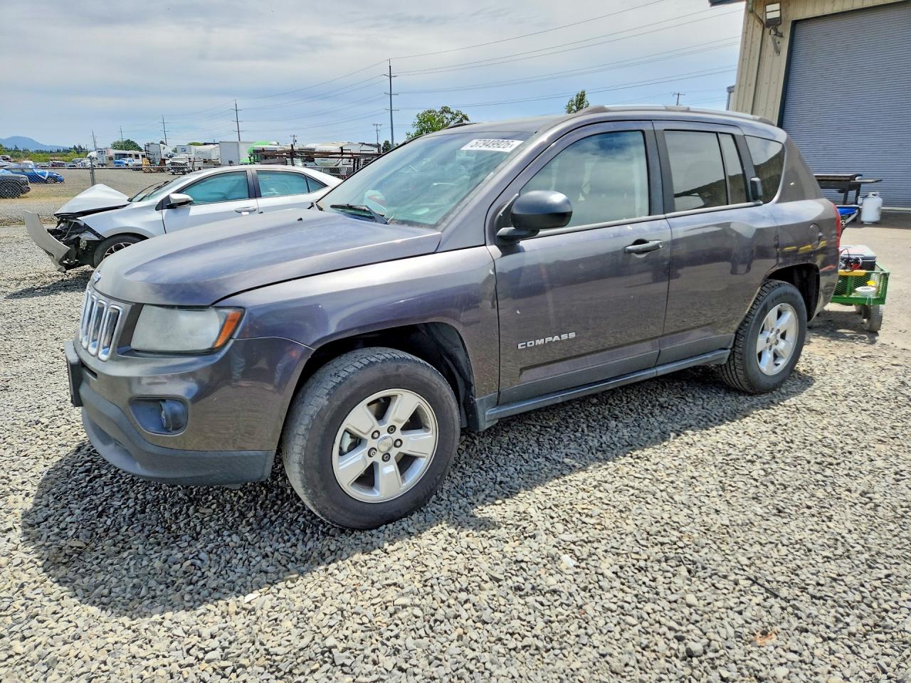 1C4NJCBA8GD547627 · 2016 JEEP COMPASS