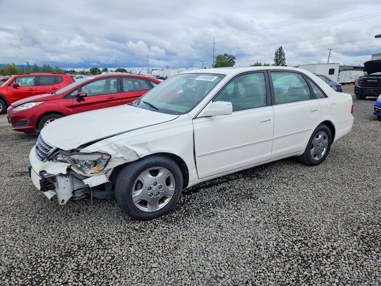 4T1BF28B63U272568 · 2003 TOYOTA AVALON
