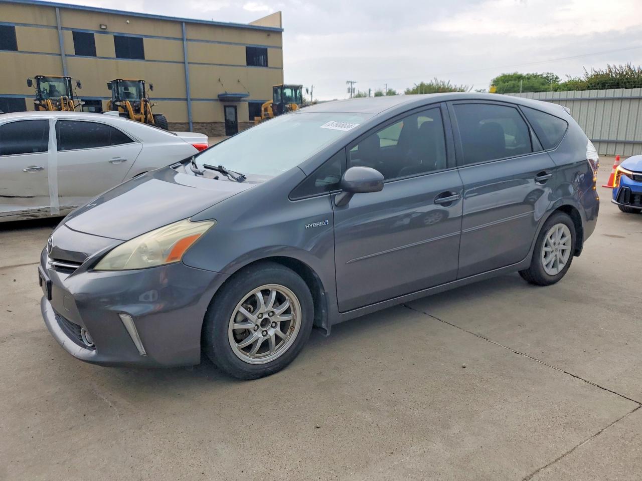JTDZN3EU5D3200057 · 2013 TOYOTA PRIUS V