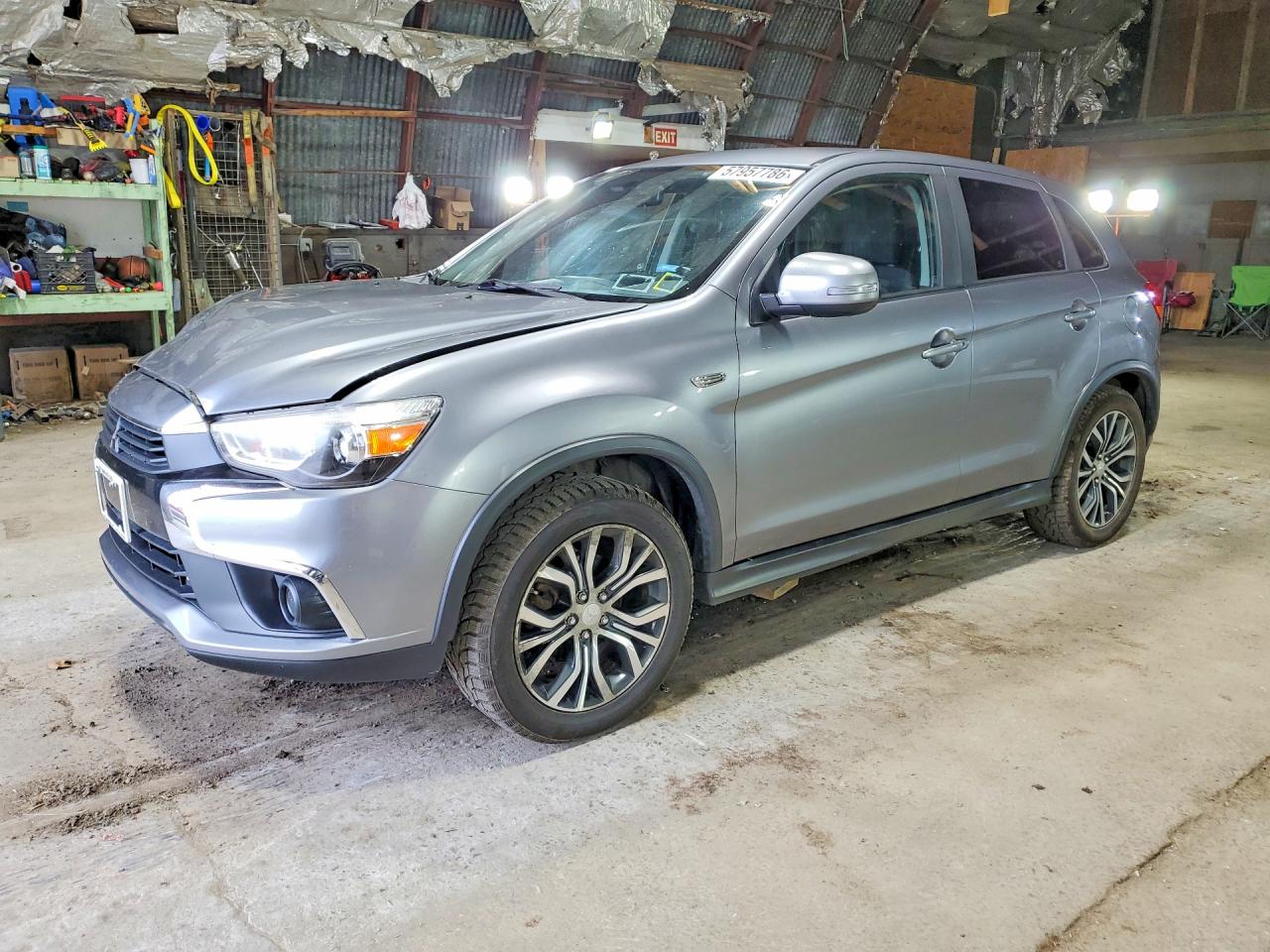 JA4AR3AU4HZ042072 · 2017 MITSUBISHI OUTLANDER