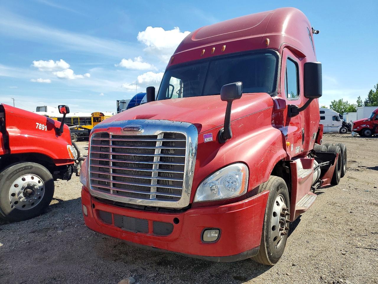 3AKJGLDR0HSGP6386 · 2017 FREIGHTLINER CASCADIA 125 · 2/9