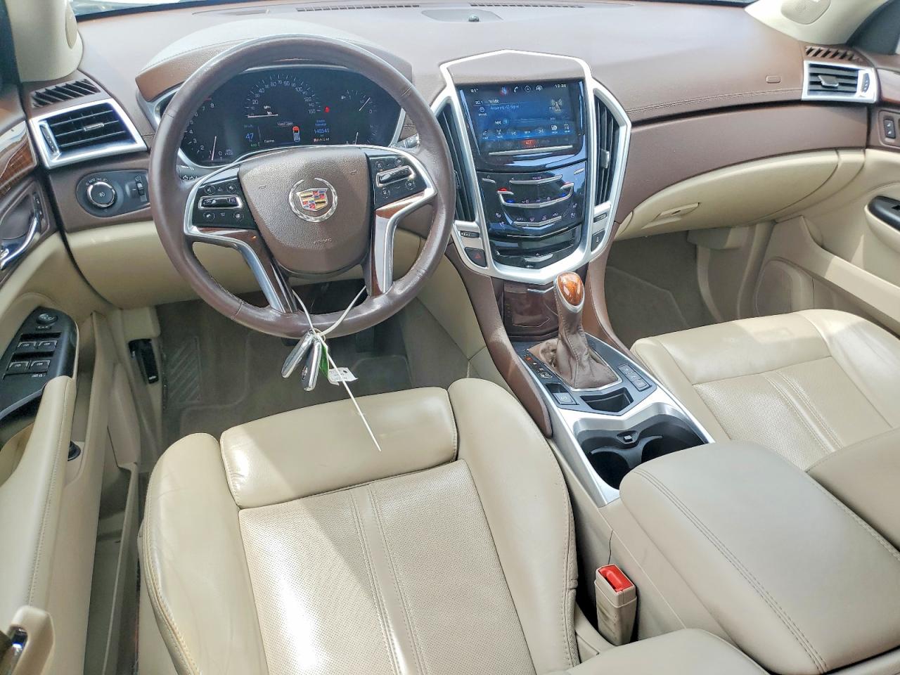3GYFNDE33GS570495 · 2016 CADILLAC SRX · 8/12