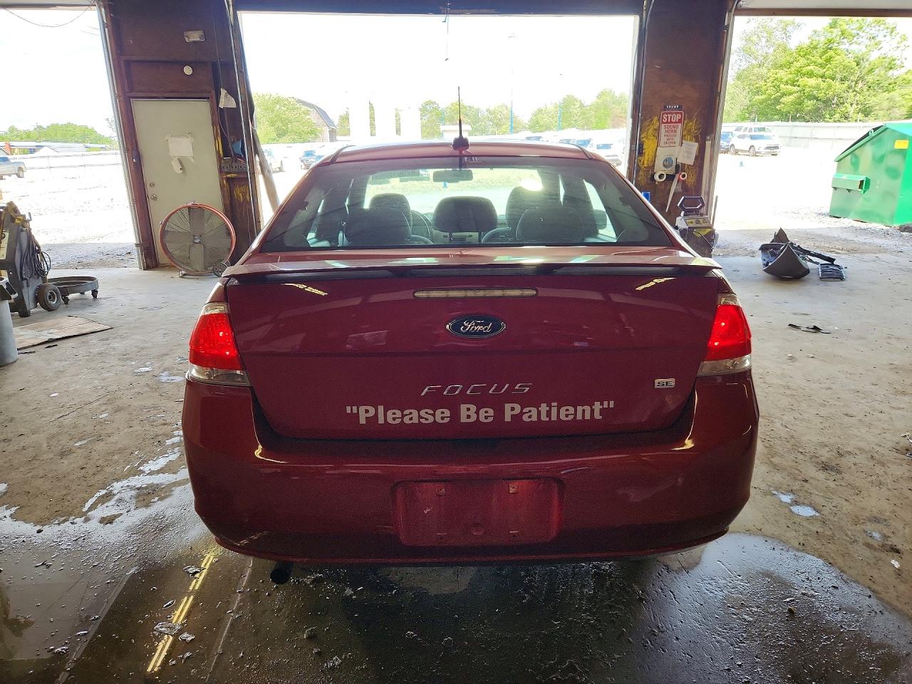 1FAHP3FN8BW192180 · 2011 FORD FOCUS · 6/12