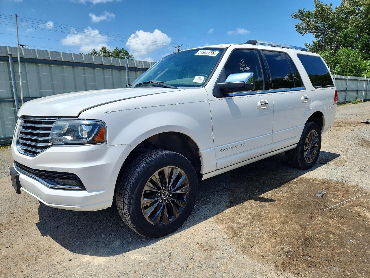 5LMJJ2HT6FEJ02757 · 2015 LINCOLN NAVIGATOR