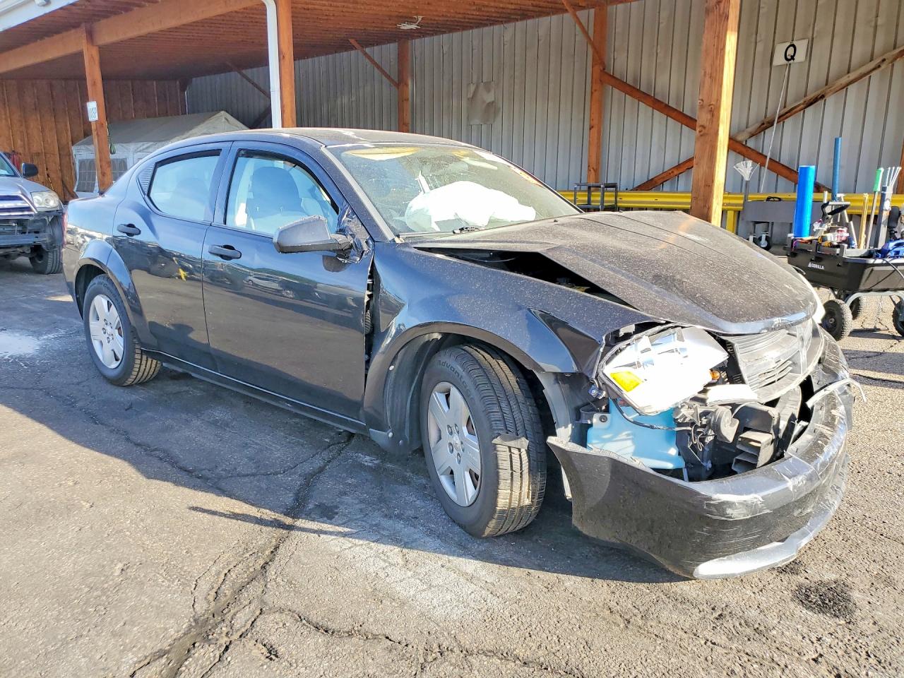 1B3CC4FB8AN174828 · 2010 DODGE AVENGER · 4/12