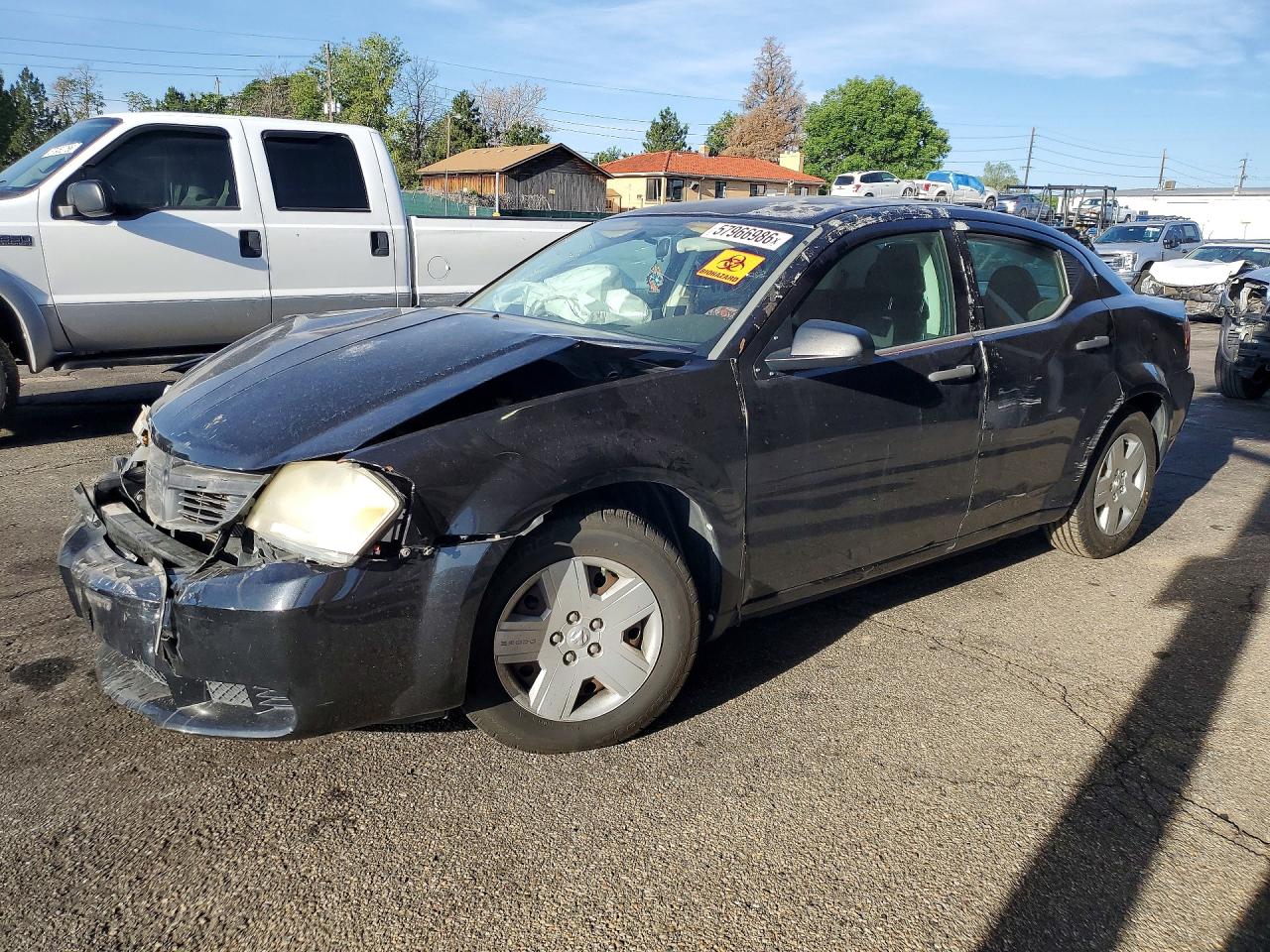 1B3CC4FB8AN174828 · 2010 DODGE AVENGER