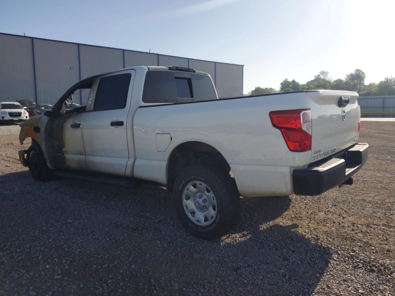 1N6BA1F39KN523548 · 2019 NISSAN TITAN XD · 2/11