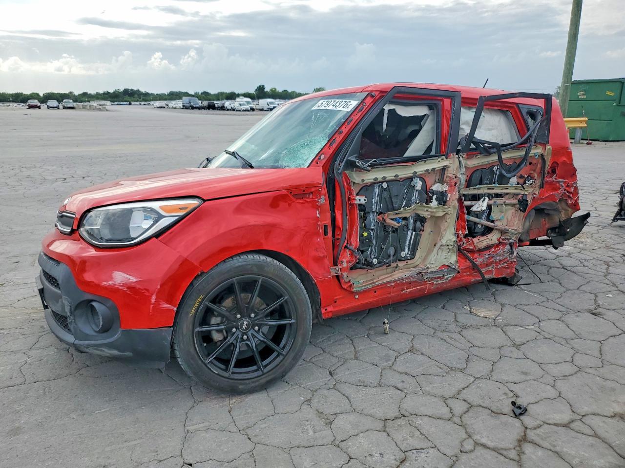 KNDJN2A28K7008102 · 2019 KIA SOUL