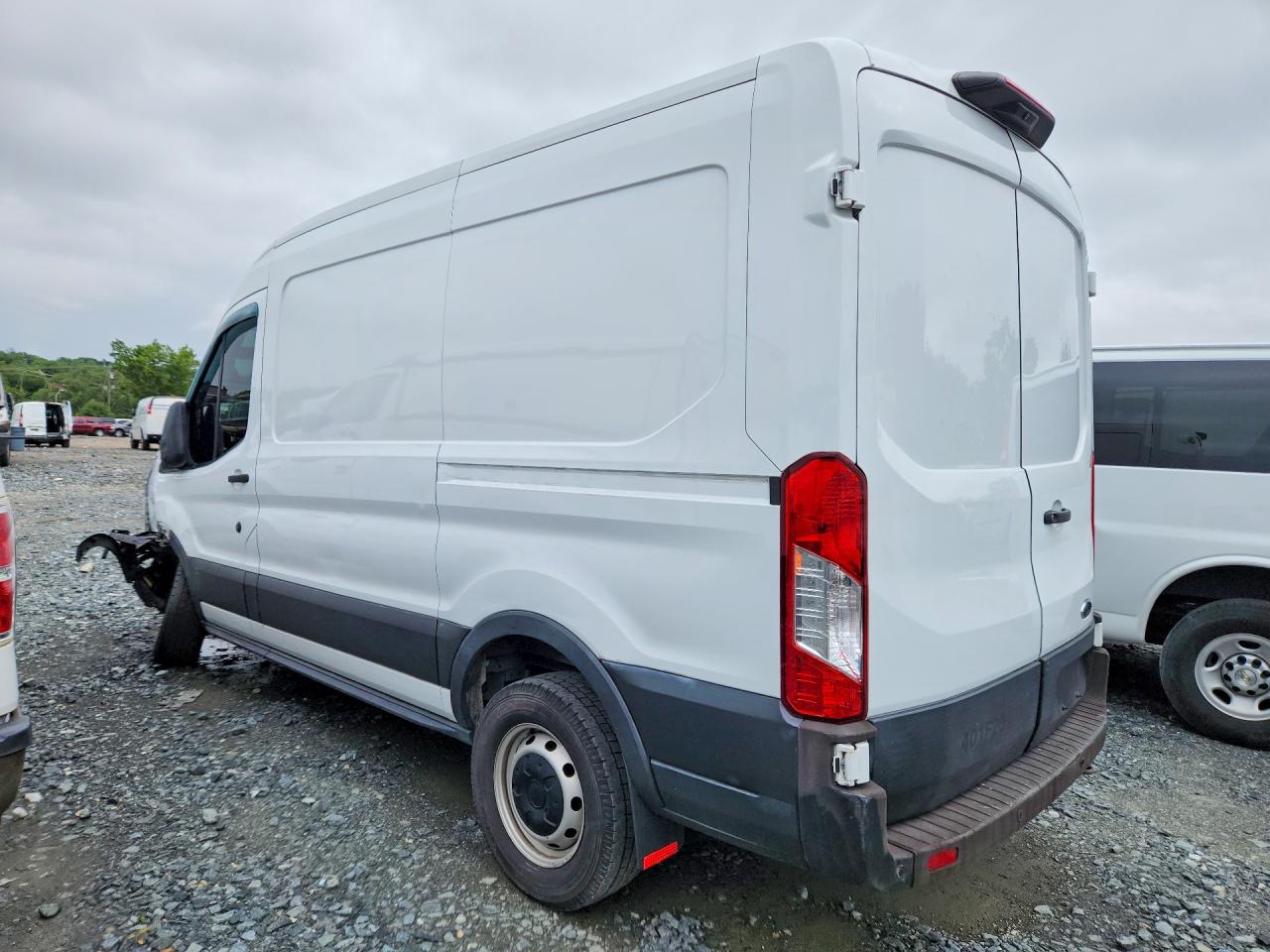 1FTBR1C80LKA83024 · 2020 FORD TRANSIT · 2/13