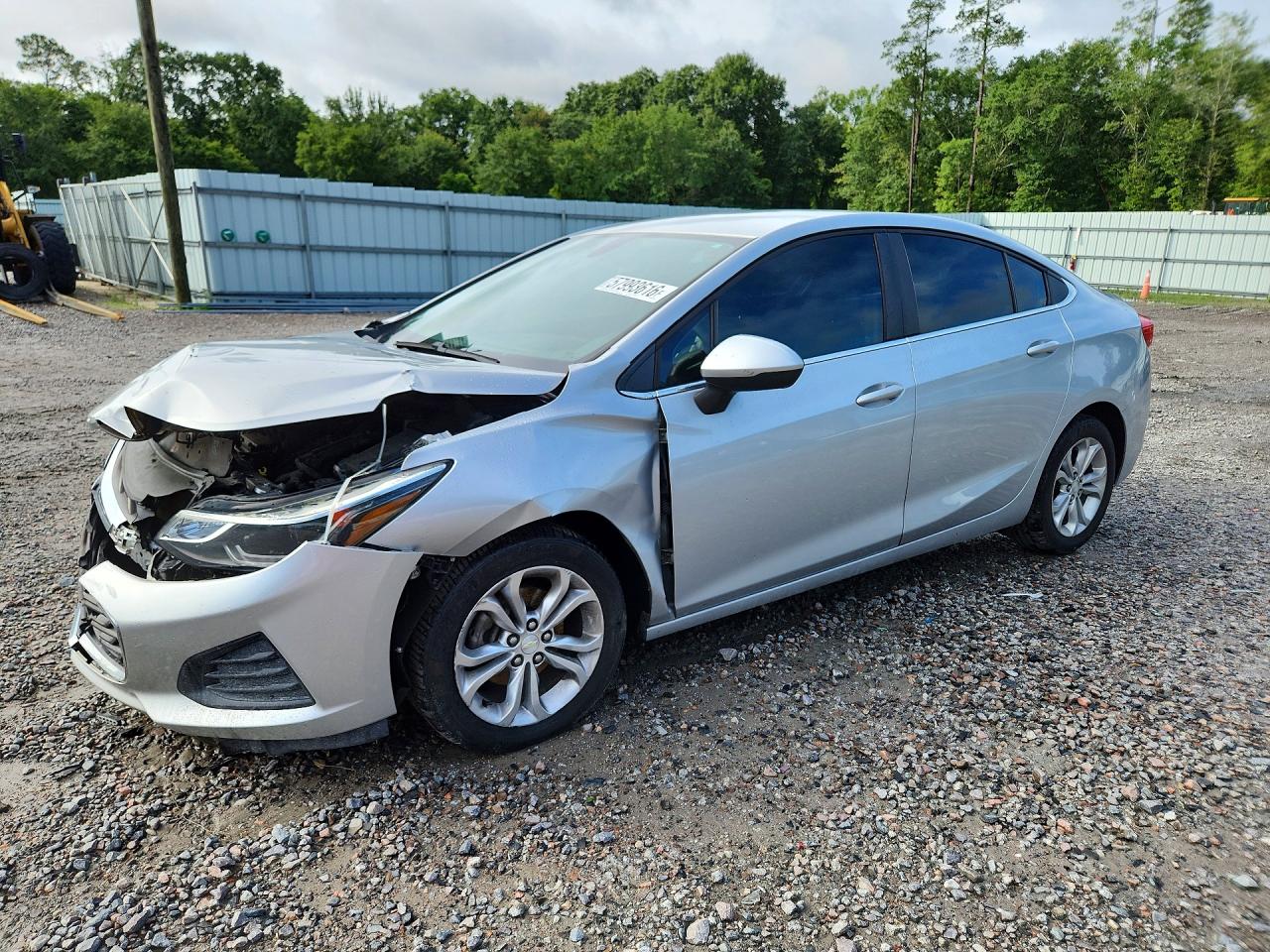 1G1BE5SM3K7116464 · 2019 CHEVROLET CRUZE