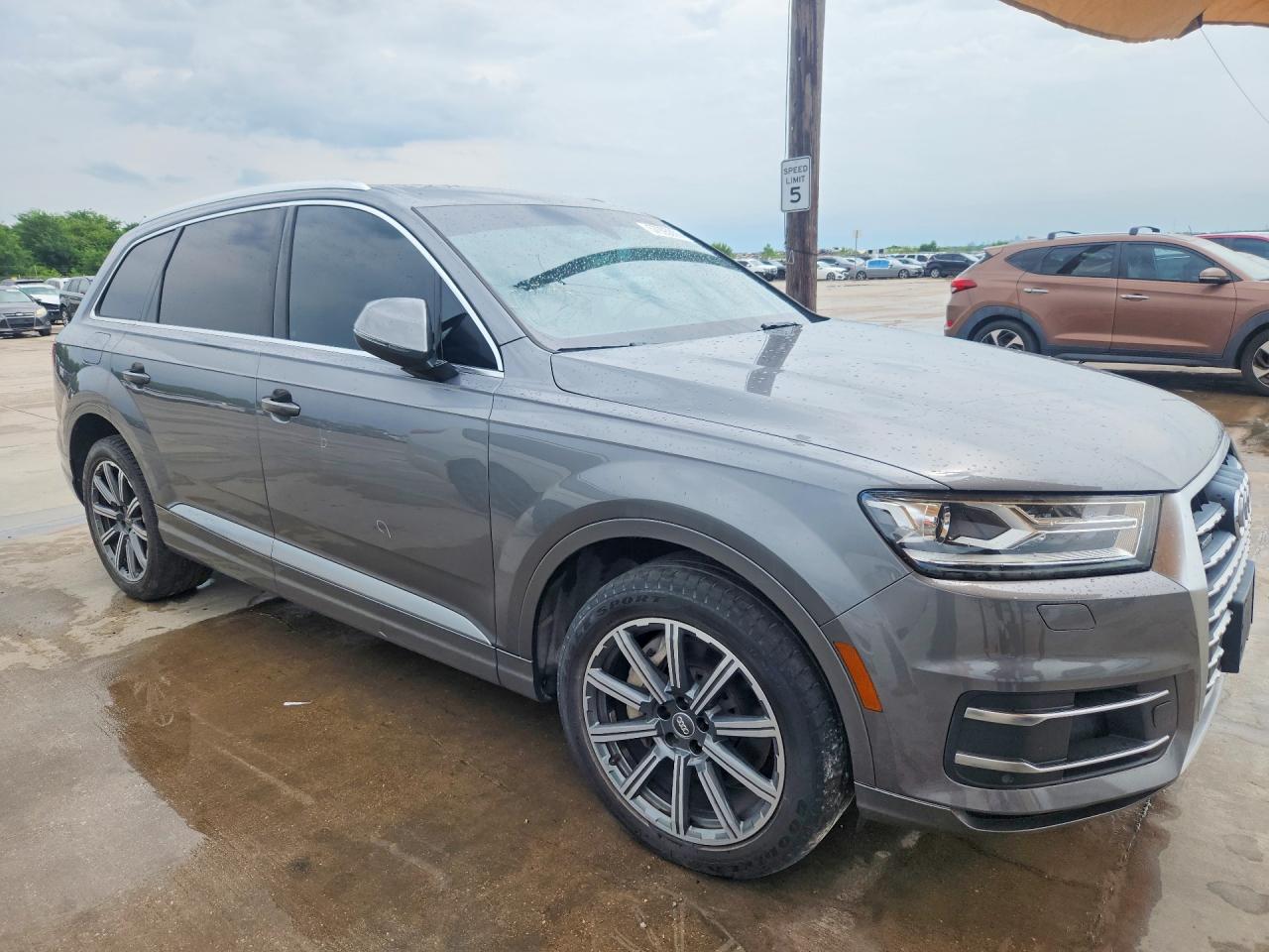WA1AAAF76HD041579 · 2017 AUDI Q7 · 4/13