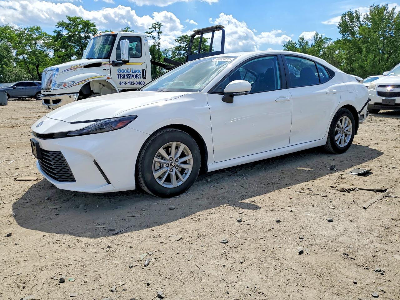 4T1DAACKXSU100695 · 2025 TOYOTA CAMRY