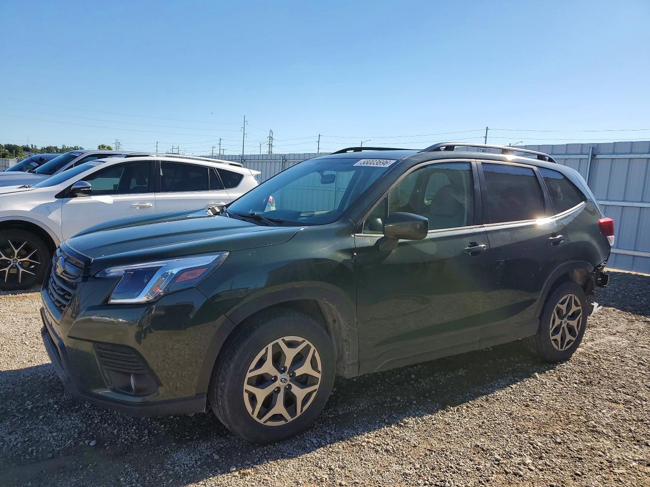 JF2SKADC9NH439916 · 2022 SUBARU FORESTER