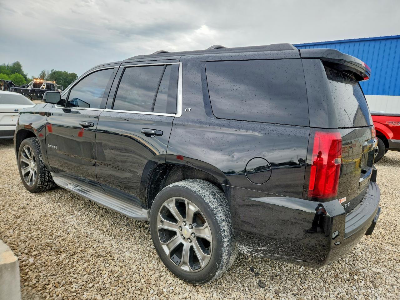 1GNSKBKC3FR161606 · 2015 CHEVROLET TAHOE · 2/13