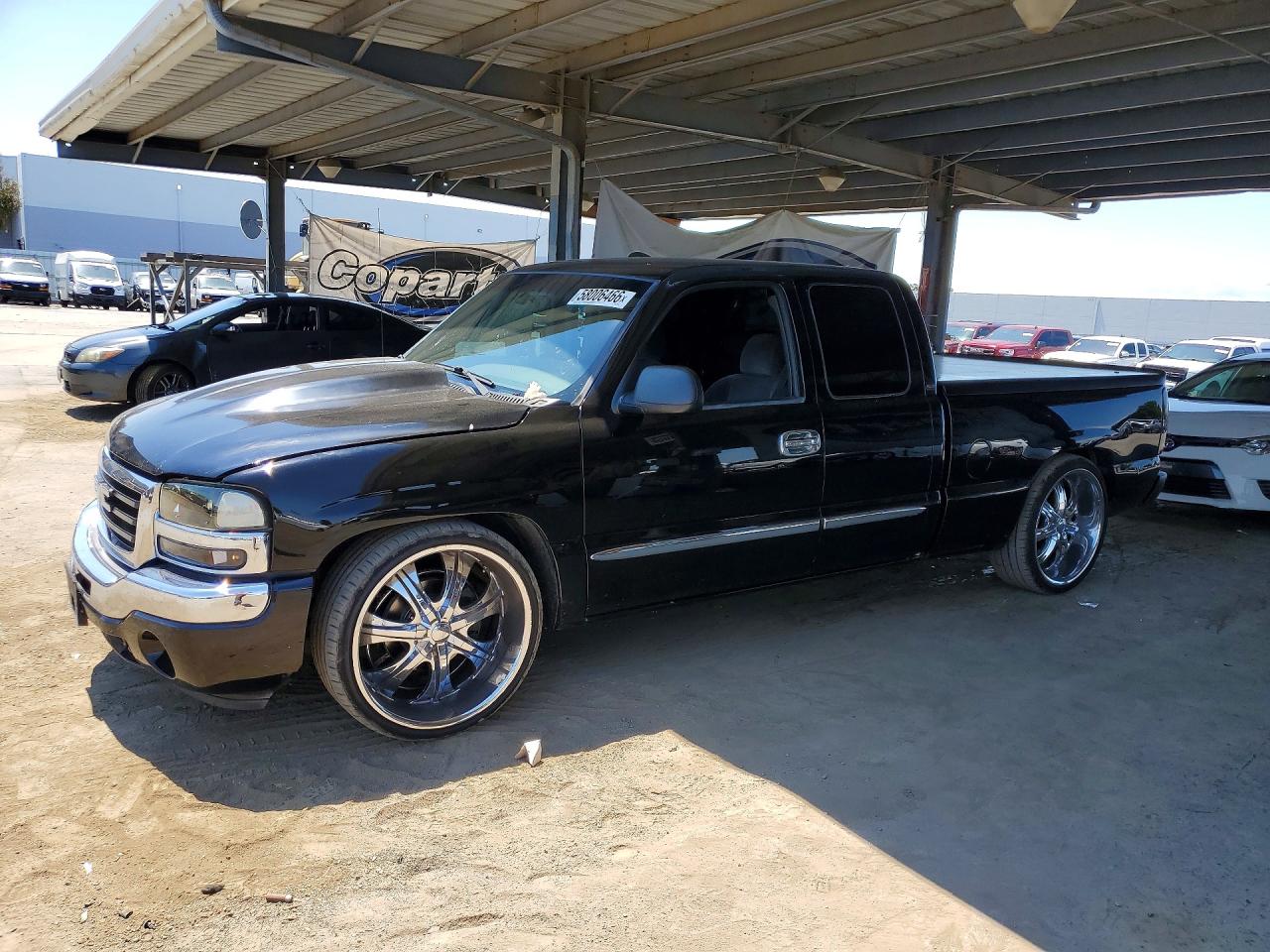 2GTEC19T451316156 · 2005 GMC NEW SIERRA