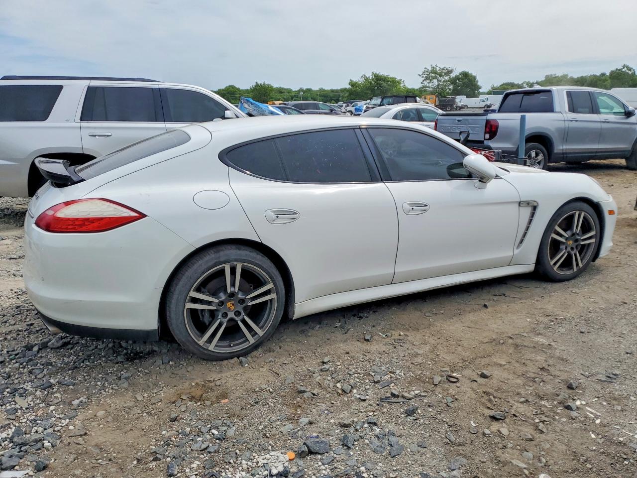 WP0AA2A78DL016816 · 2013 PORSCHE PANAMERA · 3/12