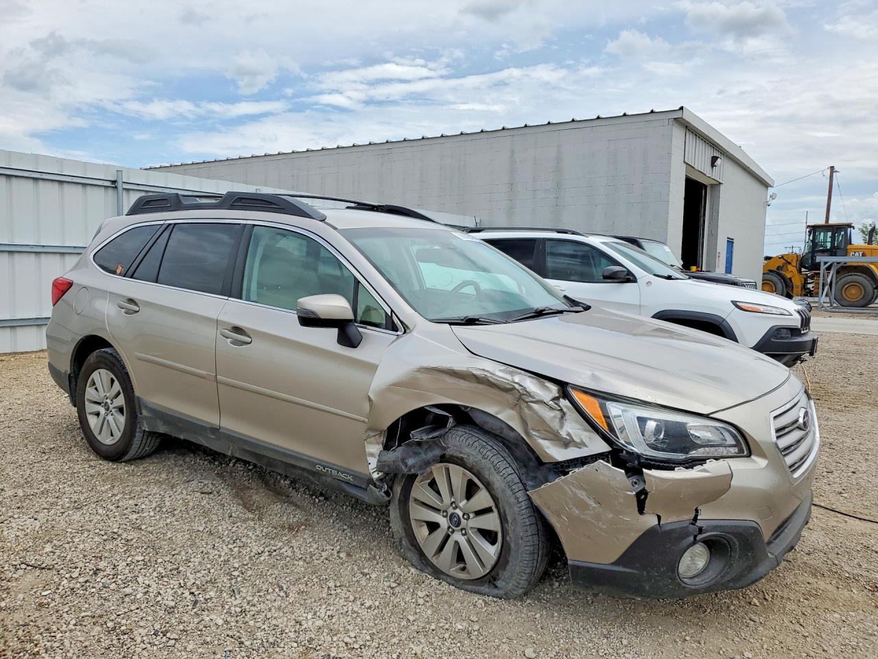 4S4BSAFC8F3304156 · 2015 SUBARU OUTBACK · 4/13